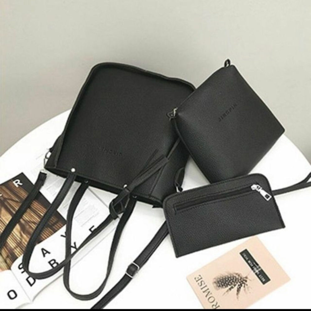🆕🆕 WOMEN’S 4 PCS BAG PURSE SET
